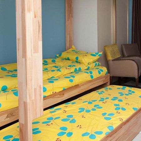 Bed and Breakfast Club246 Paris Saint Martin Zewnętrze zdjęcie