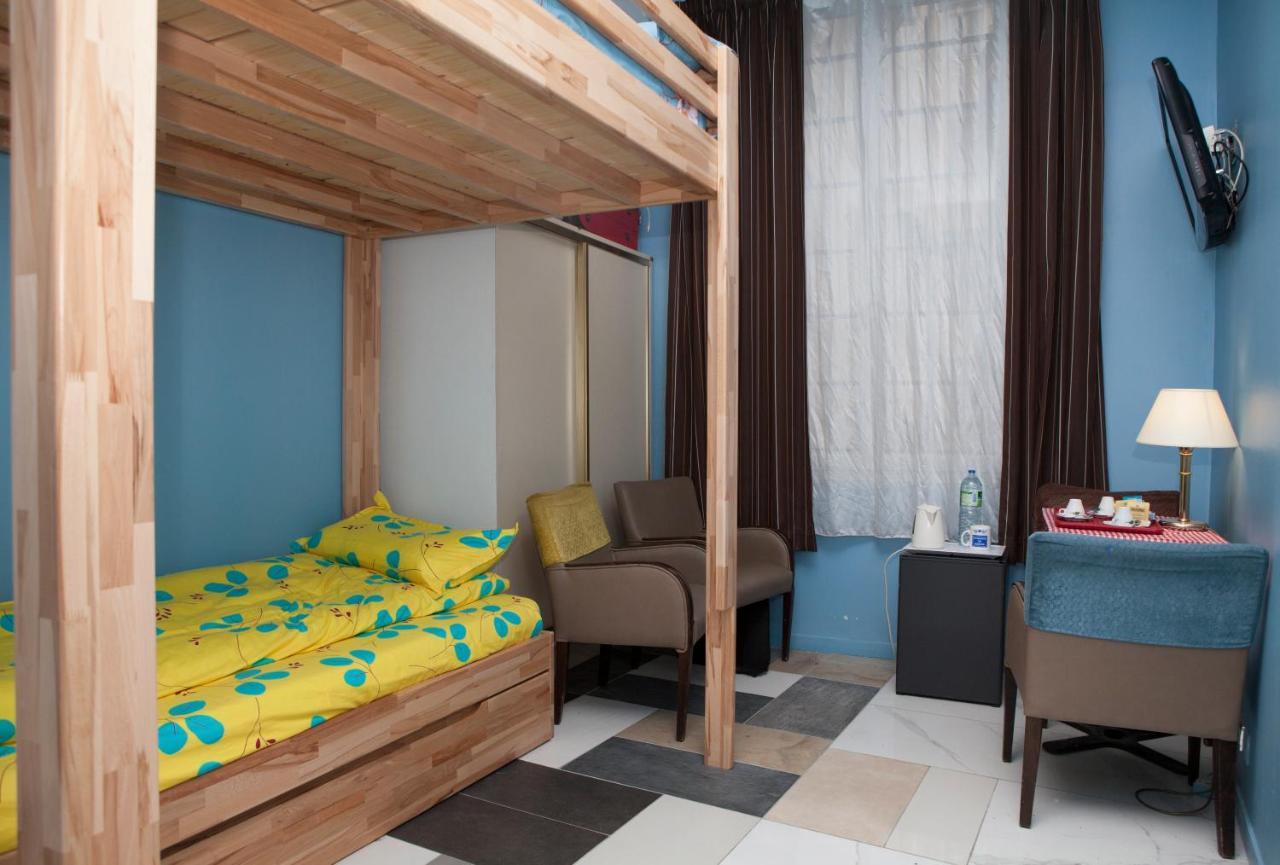 Bed and Breakfast Club246 Paris Saint Martin Zewnętrze zdjęcie