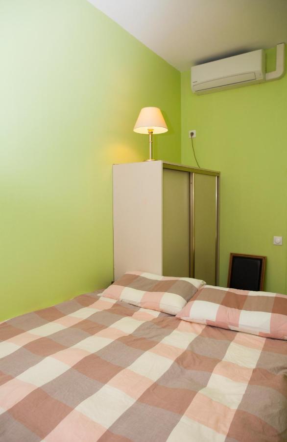 Bed and Breakfast Club246 Paris Saint Martin Zewnętrze zdjęcie